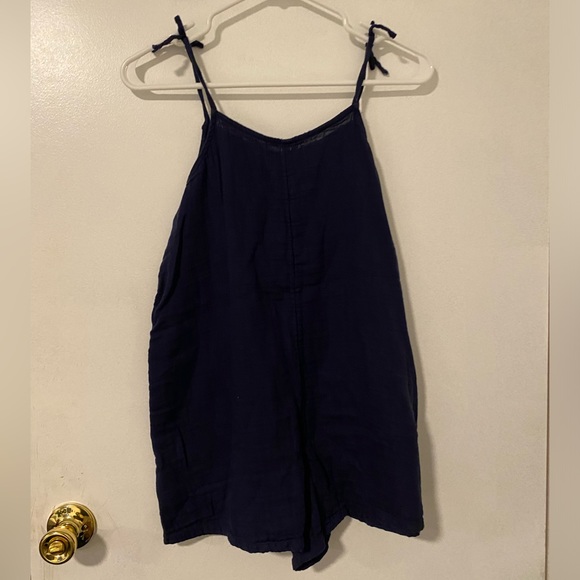 Old Navy romper - Picture 3 of 3